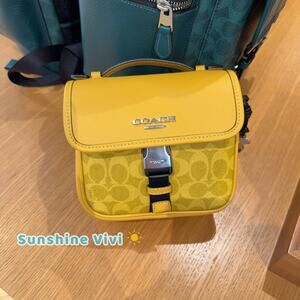 NWT COACH Racer Crossbody bag in signature Canvas with charms ceb25 Canary